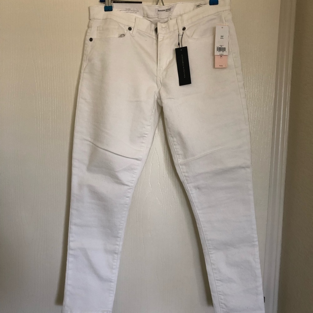 Banana Republic white denim*petite